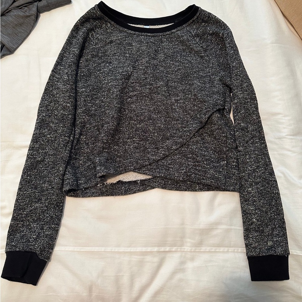 Fabletics sweater
